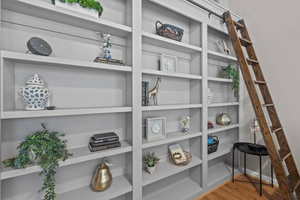 Peaceful, Townhome In Hope Valley Farms Appartement Durham